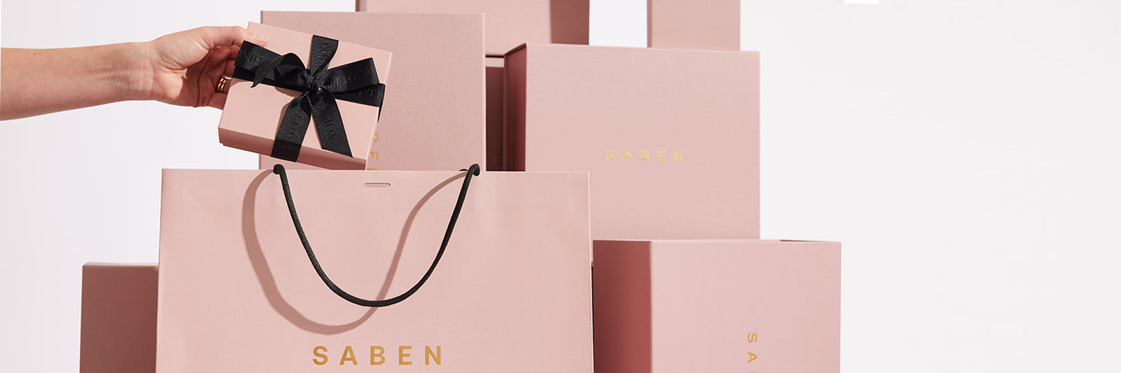 The Gifting Edit