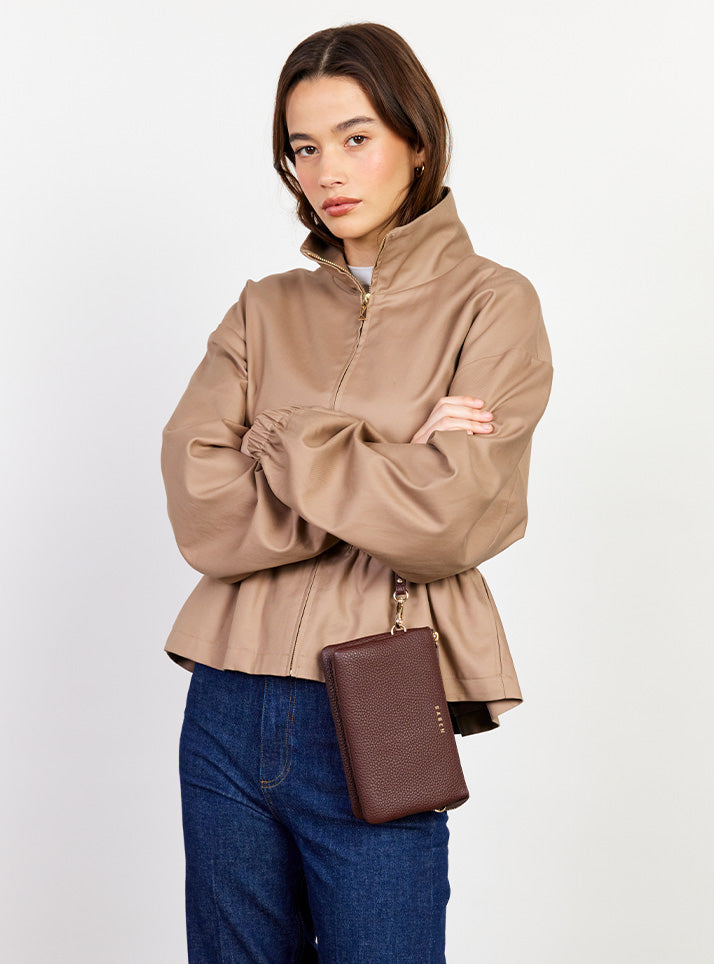 Tilly Crossbody + Feature Strap