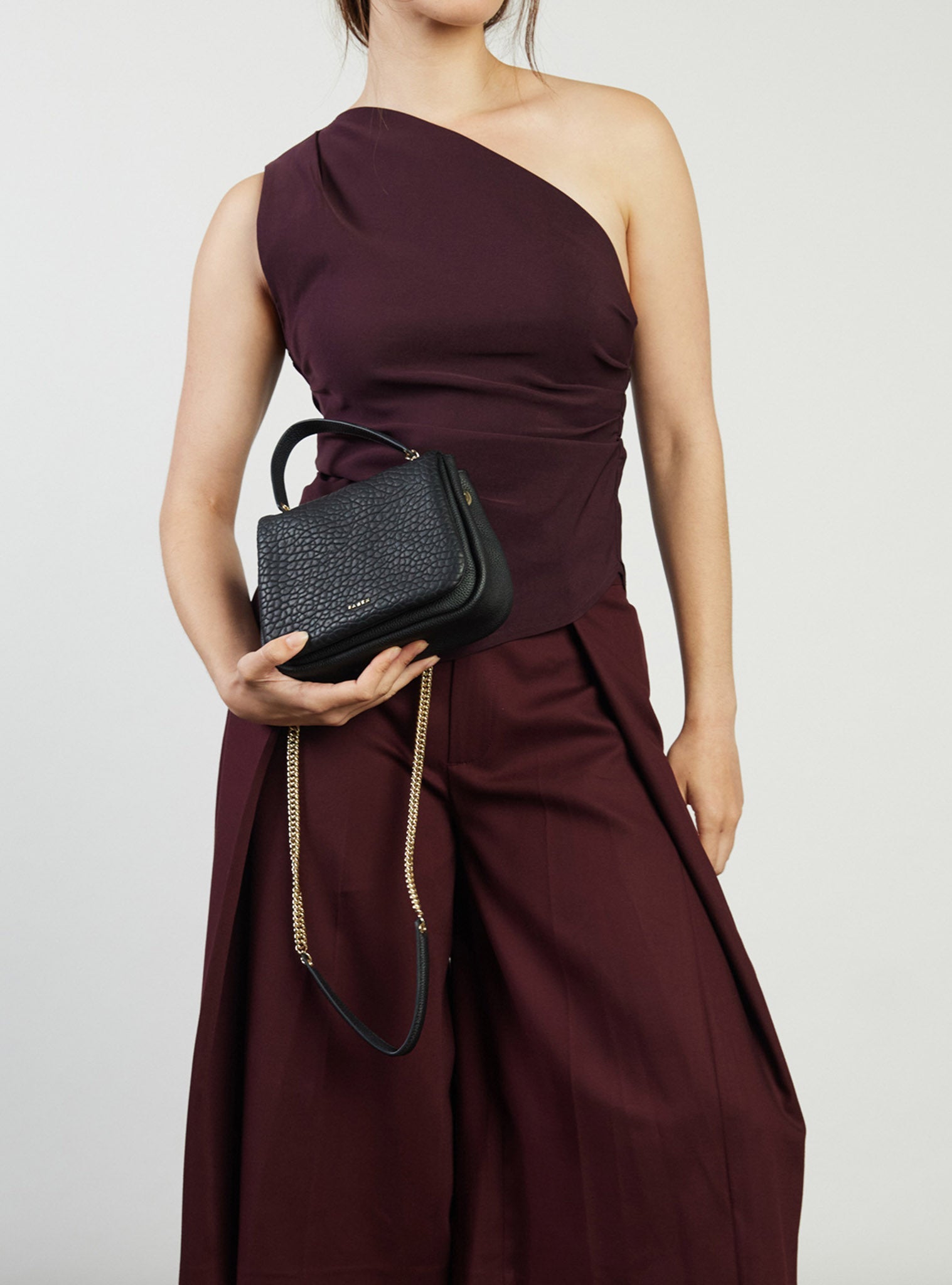 Flo Shoulder Bag Black Bubble