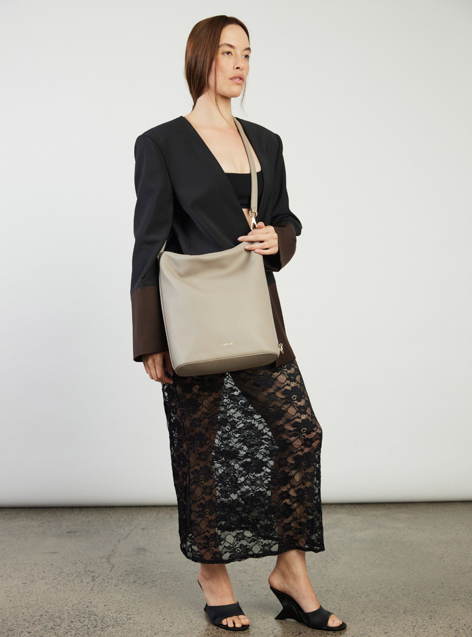 June Shoulder Bag Dove Pebble